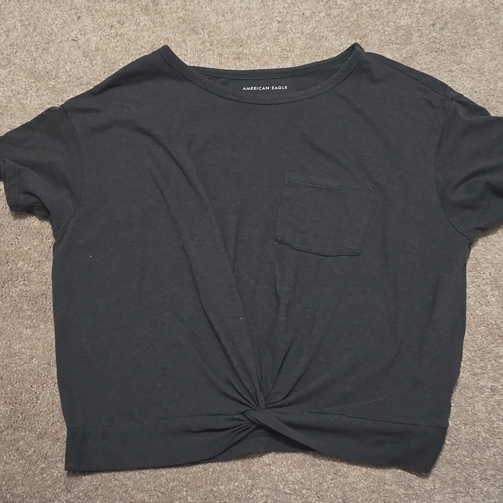 American Eagle crop top
